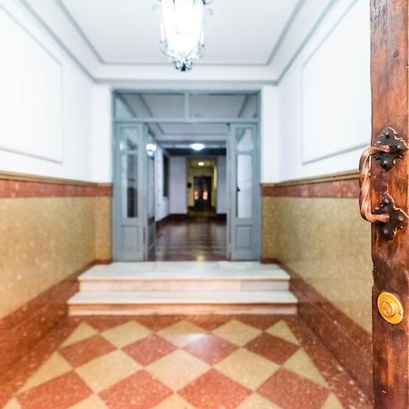 Wekey Homes San Miguel Con Patio, Centro Ciudad グラナダ エクステリア 写真